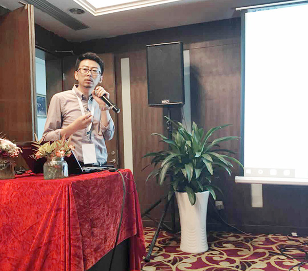 智能制造論壇峰會(huì)博革咨詢王聰老師授課現(xiàn)場(chǎng) 智能制造論壇峰會(huì)博革咨詢王聰老師授課現(xiàn)場(chǎng)